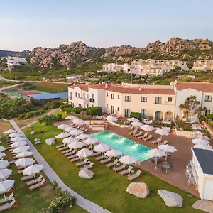 Mangia's Santa Teresa Sardinia, Curio Collection By Hilton Resort